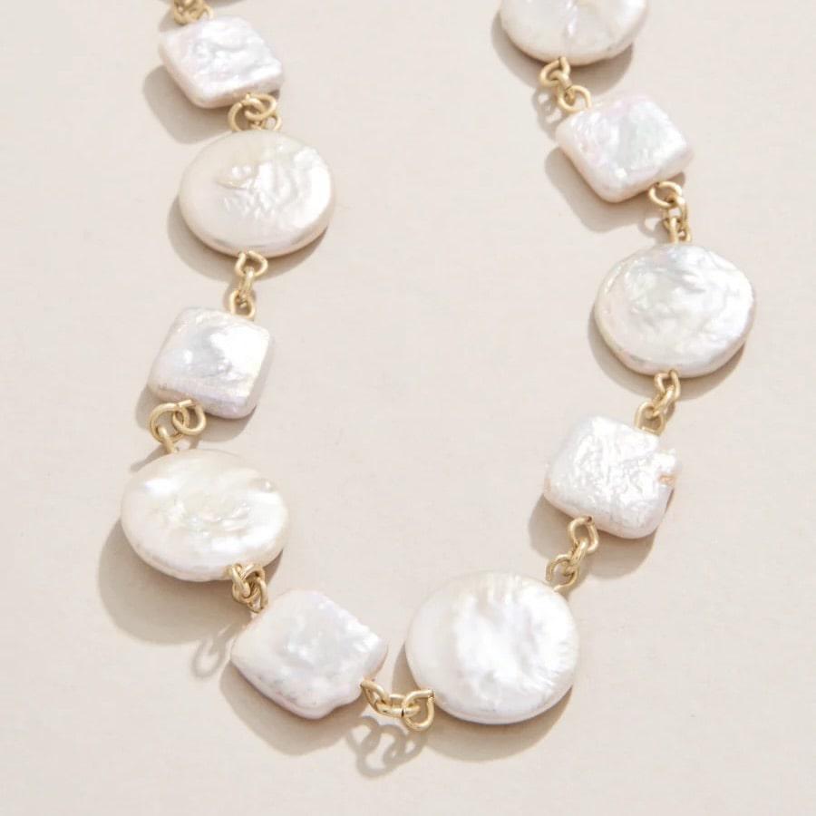 Pretty Pearl Necklace